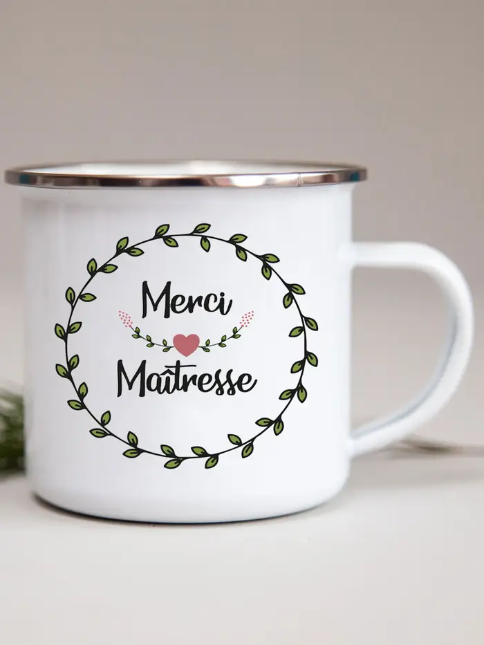Tasses en émail imprimées de fleurs françaises