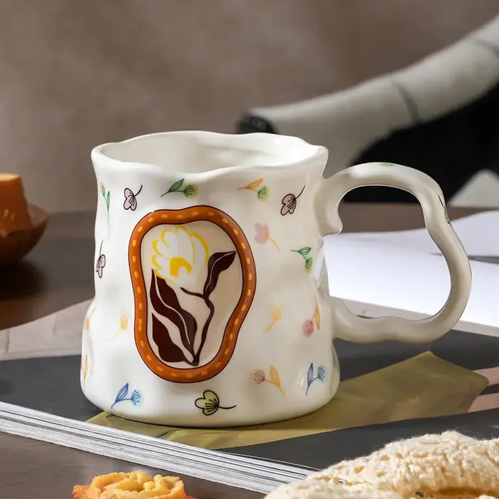 Tasse en céramique faite à la main en forme de fleur de rêve, tasse à eau de grande valeur, tasse à