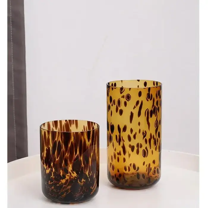 Gobelet en verre en forme de champignon léopard ambré mignon