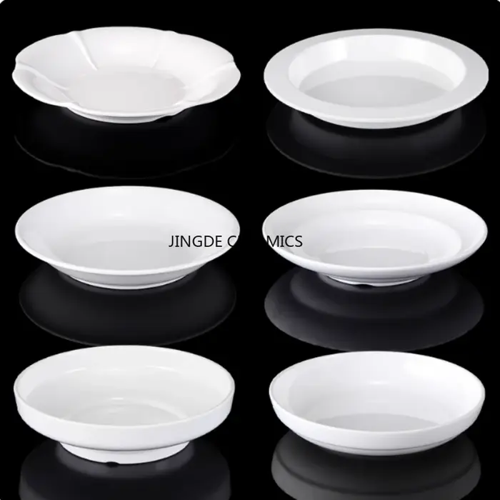 Assiette blanche en mélamine