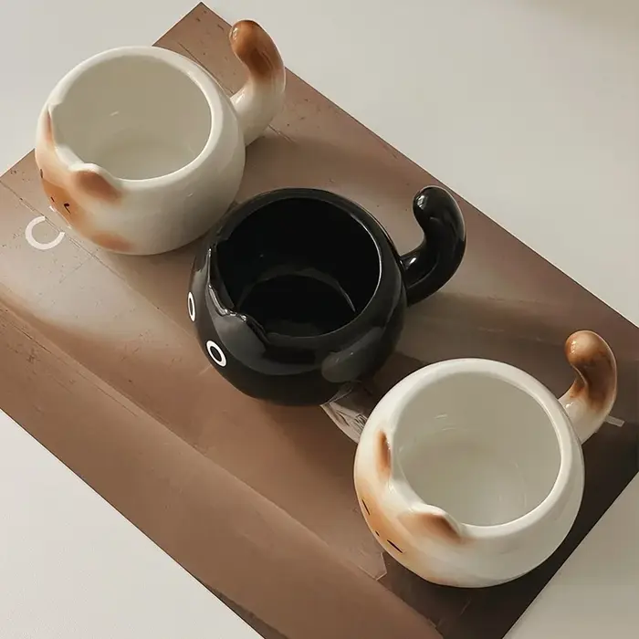 Tasse en céramique mignonne créative en forme de chat siamois