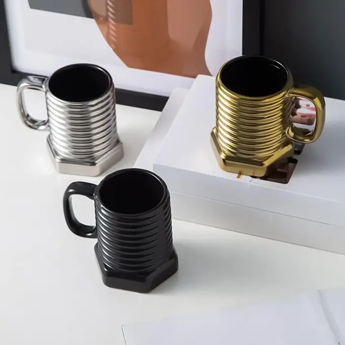 Tasse à café hexagonale en spirale 380ml