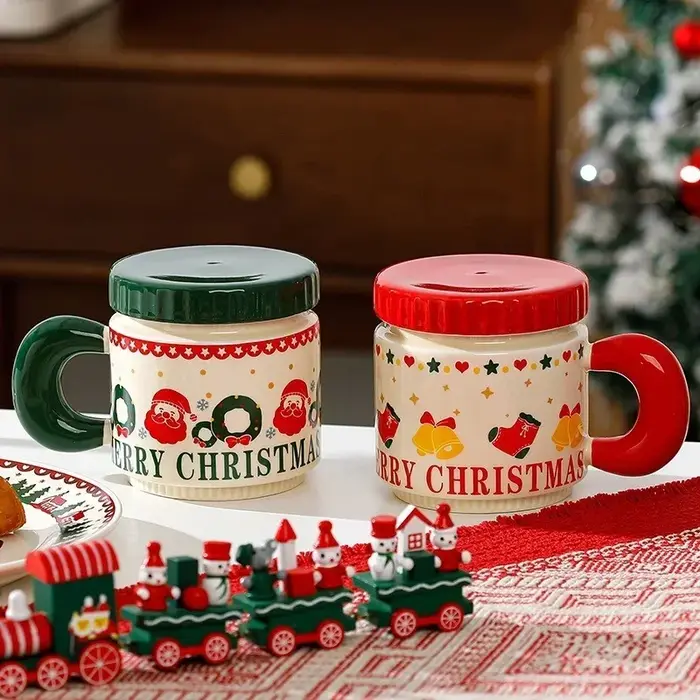 Tasse de Noël en céramique personnalisée avec couvercle
