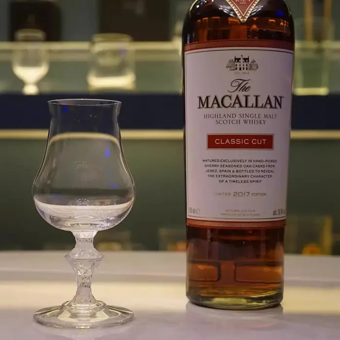 Verres en cristal pour whisky Macallan
