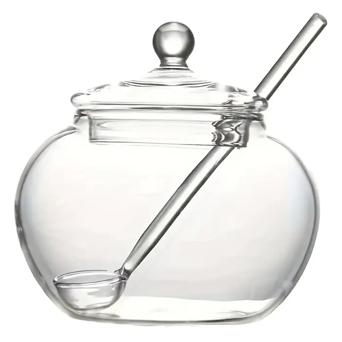 Pot en verre avec couvercle