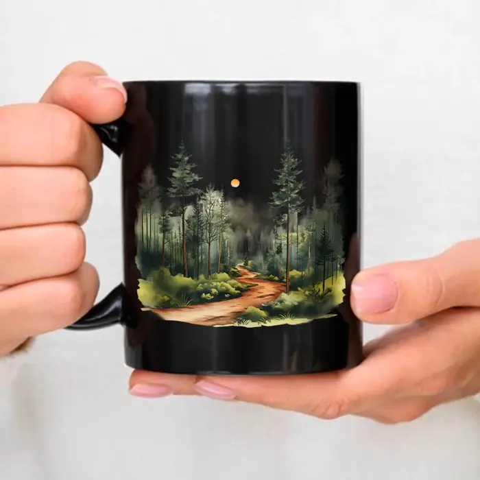 Tasse en céramique, sentier de la forêt noire avec motif lune et arbre