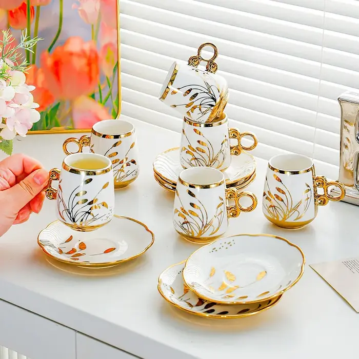 Ensemble de tasses à café en céramique