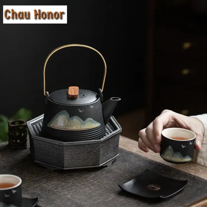 Théière japonaise en céramique brute, peint à la main