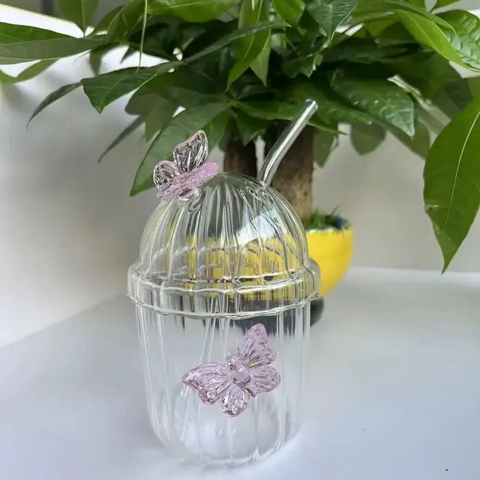 Tasse en verre Chic d'inspiration papillon de 400ML