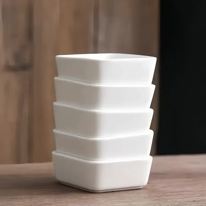 Plateau carré blanc en céramique