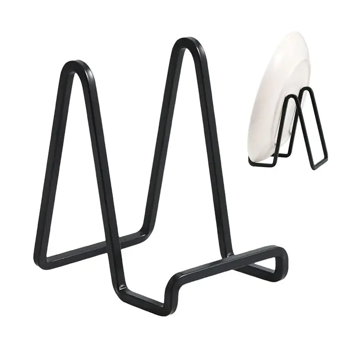 Présentoir en métal pour assiettes