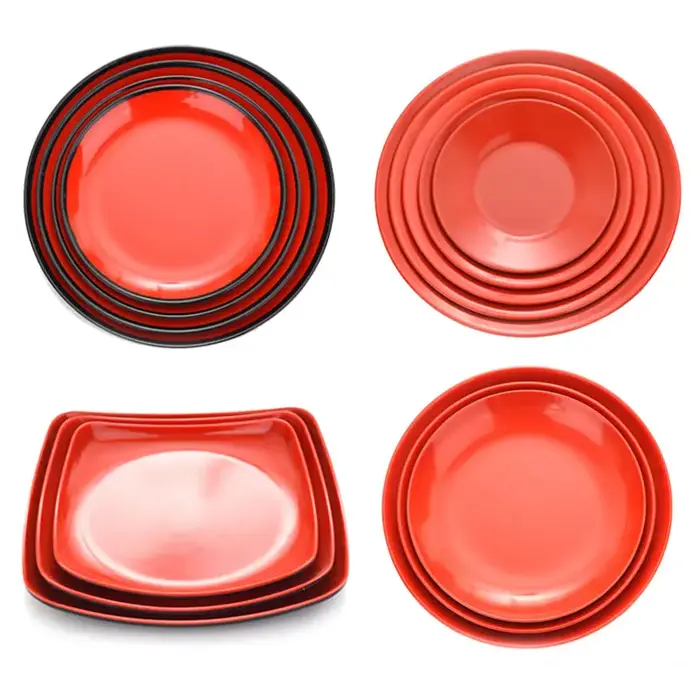 Assiette ronde en mélamine rouge