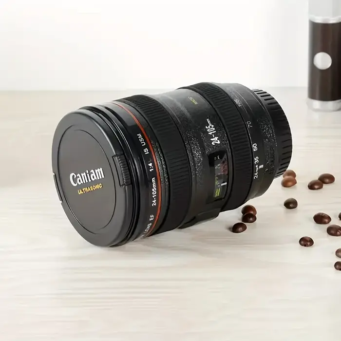 Tasse à café en acier inoxydable avec objectif d'appareil photo