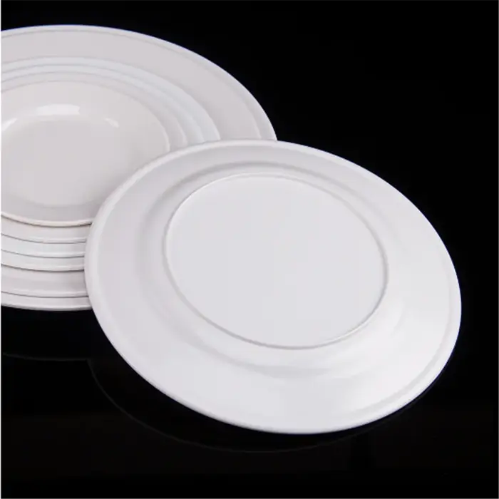 Plateaux à steak en mélamine blanche