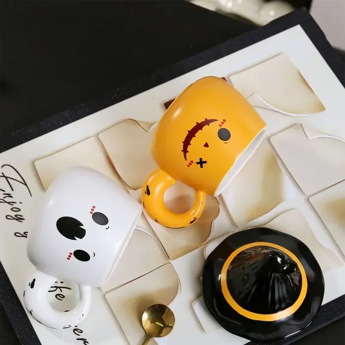 Tasse en céramique pour Halloween