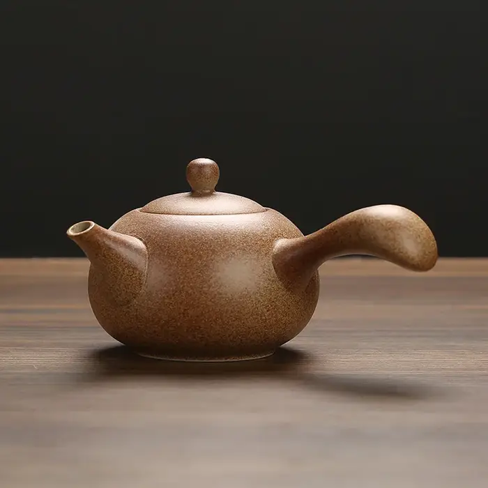 Théière en céramique de style japonais
