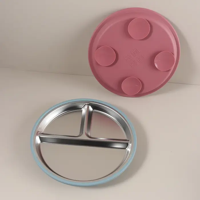 Assiette pour enfants en acier inoxydable avec bord en silicone