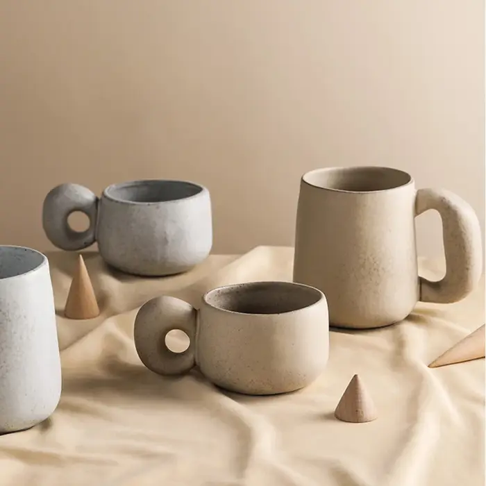 Tasse à café rétro en grès japonais