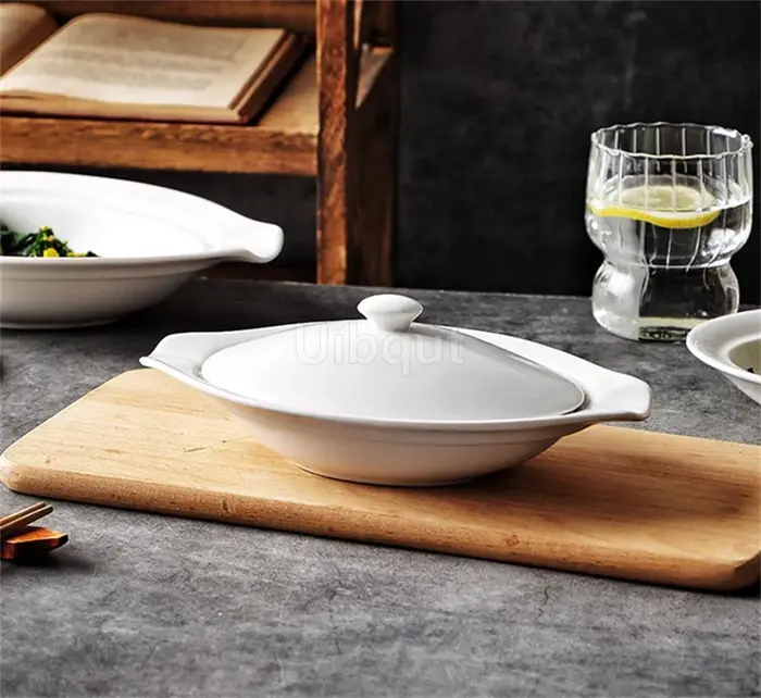Vaisselle elliptique ovale en céramique assiette blanche plat avec couvercle tasse à légumes hôtel créatif restaurant fromage cuit riz bol profond