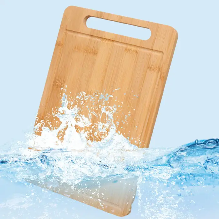 Planche à découper en bois