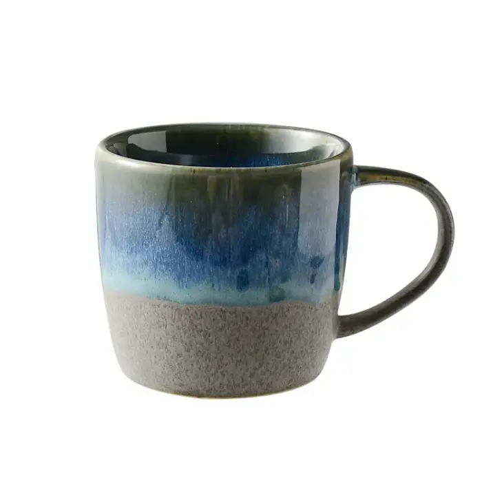 Tasse en céramique à changement progressif pour lait