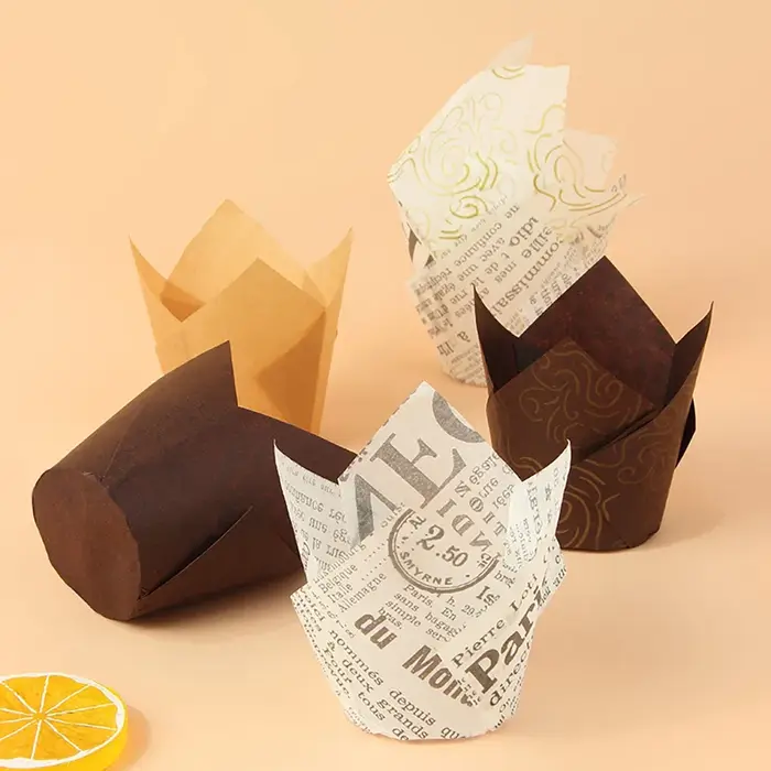 Gobelets en papier pour muffins tulipes, 50 pièces, anti-huile, doublure de Cupcakes, boîte à muffin