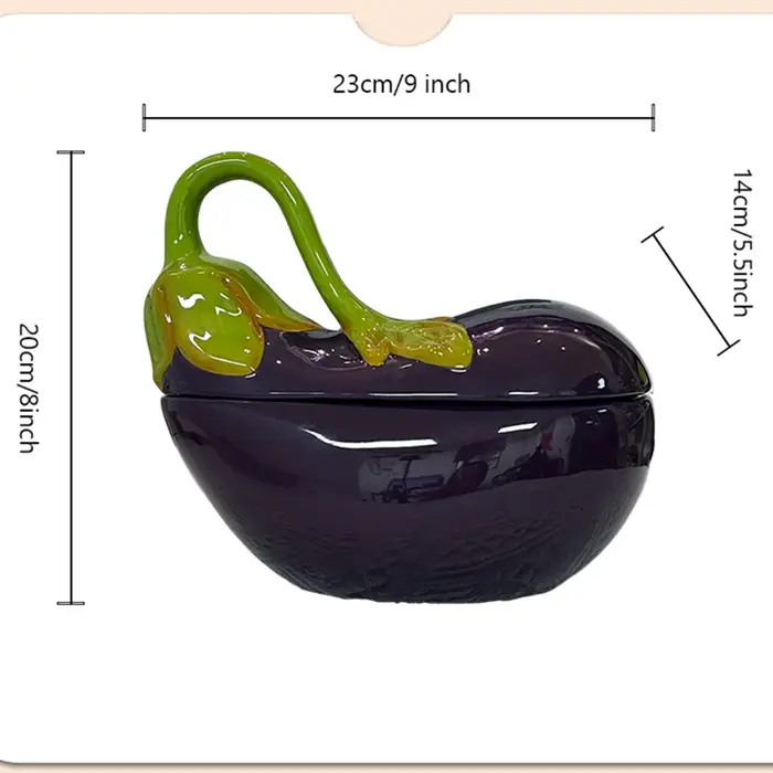 Assiette créative d'aubergine violette végétale