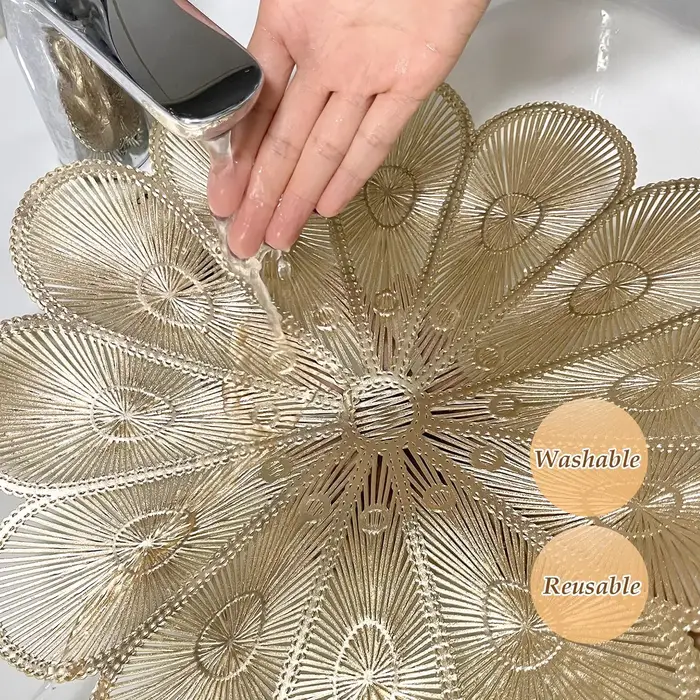 Napperon doré pour table à manger