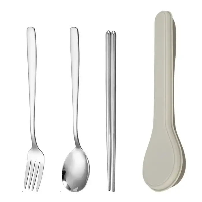Ensemble de couverts portables avec étui de rangement