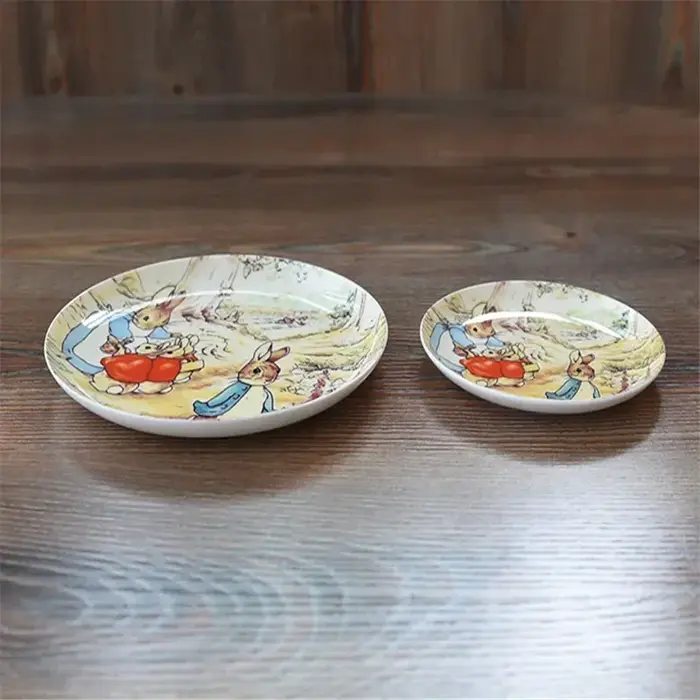 Assiette à collation en céramique