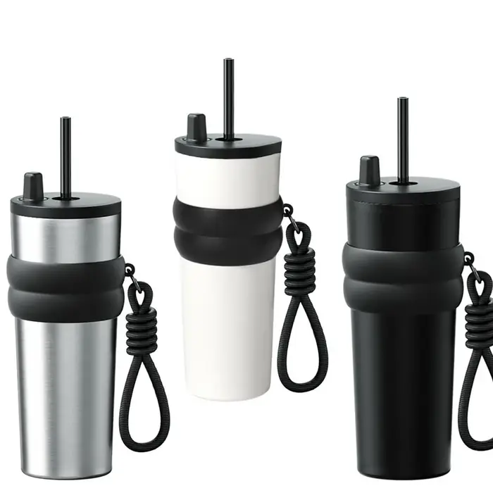 Thermos de voyage 700 ml/23 oz avec paille et couvercle anti-fuite