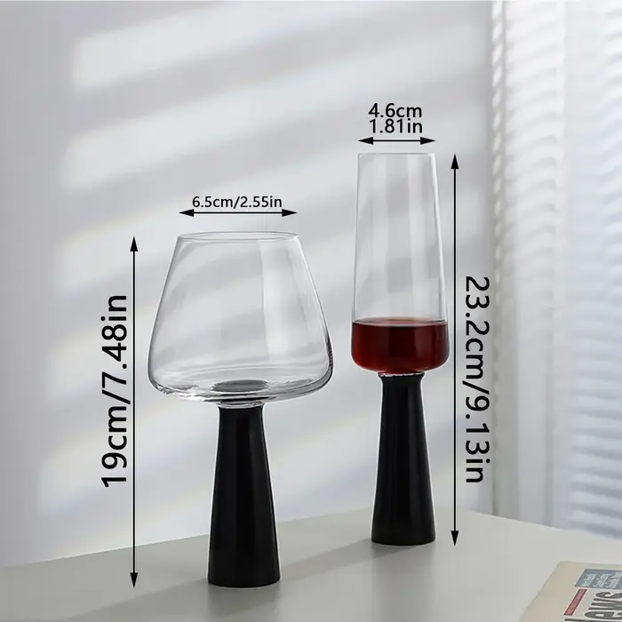 Verre à pilier noir rétro