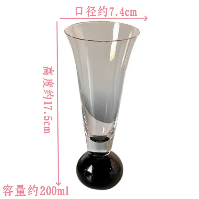 Verre à Champagne planète créative
