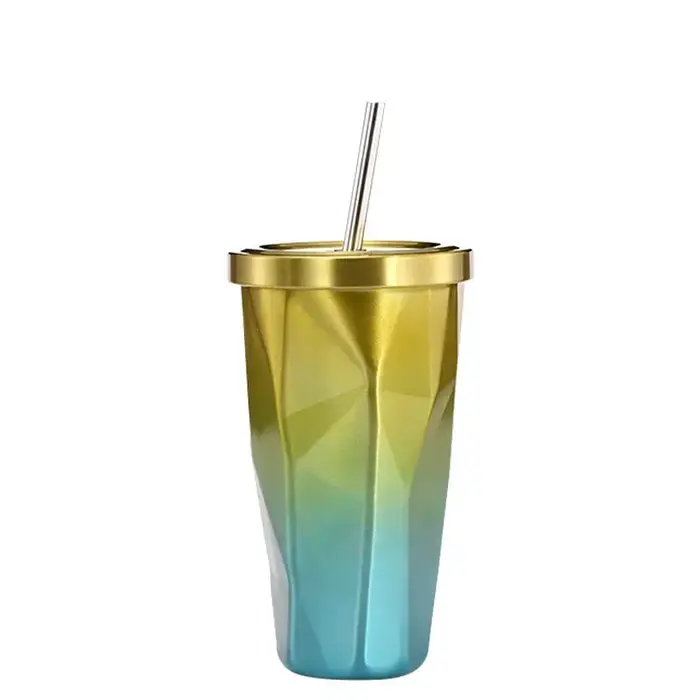 Tasses à eau automatiques isolées