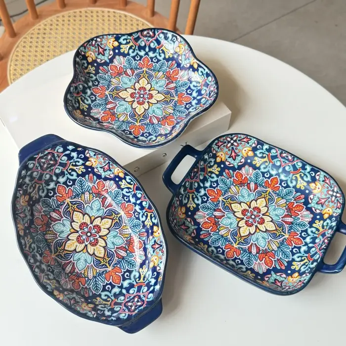 Ensemble d'assiettes en céramique bohème