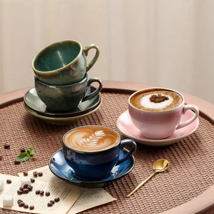 Tasse à café en céramique rétro tournée au four Cappuccino Latte fantaisie en relief Art