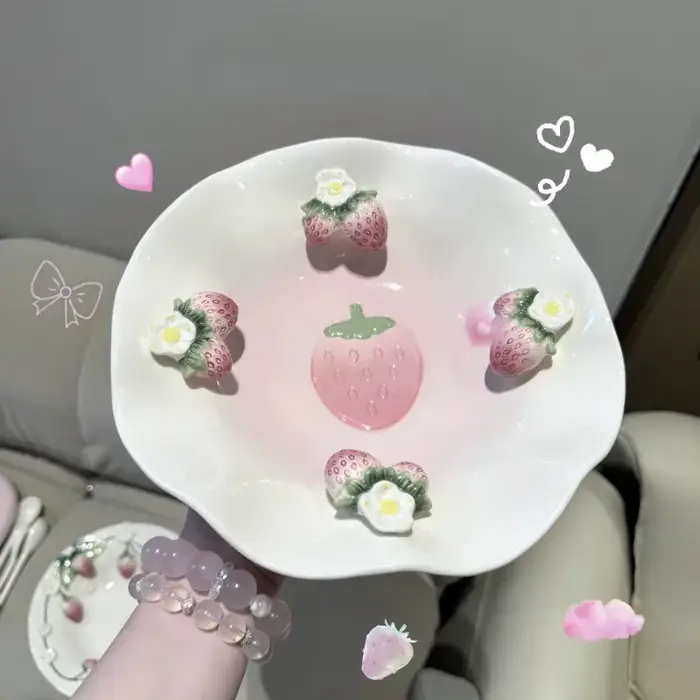 Vaisselle en céramique en Relief série fraise
