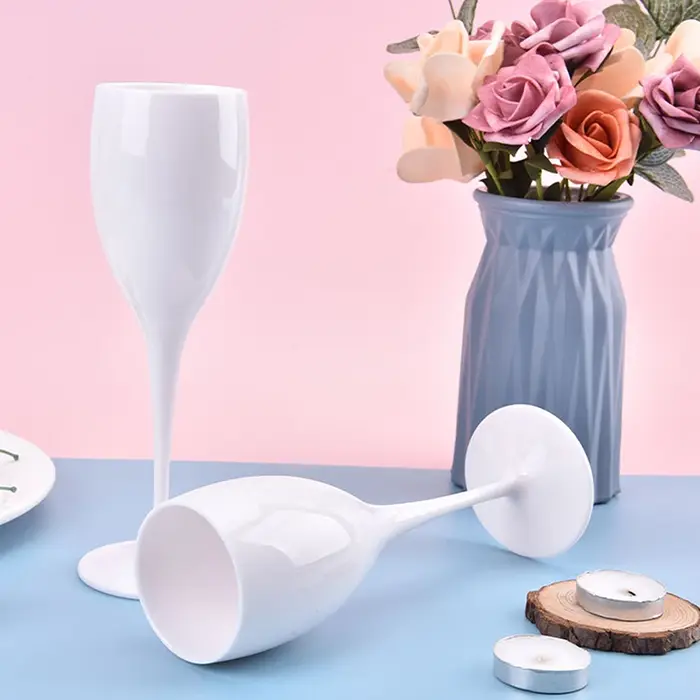 Flûtes à Champagne en Plastique