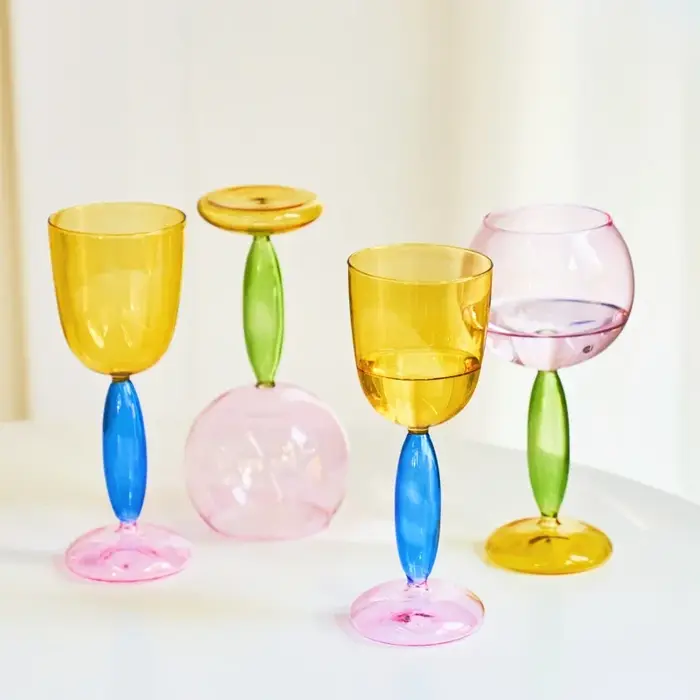 Verre à vin coloré, 1 pièce