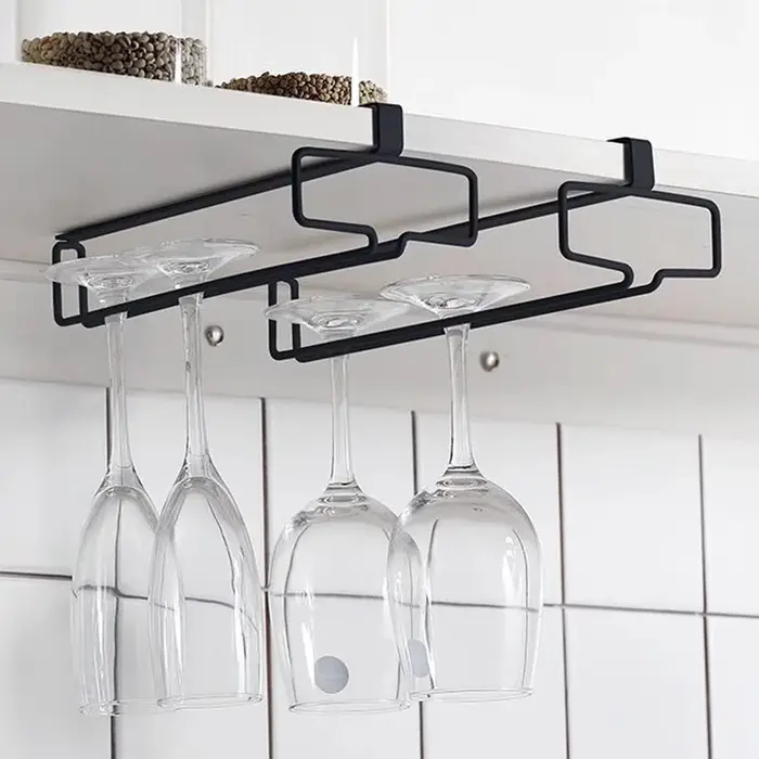 Support de rangement suspendu pour verres à vin rouge