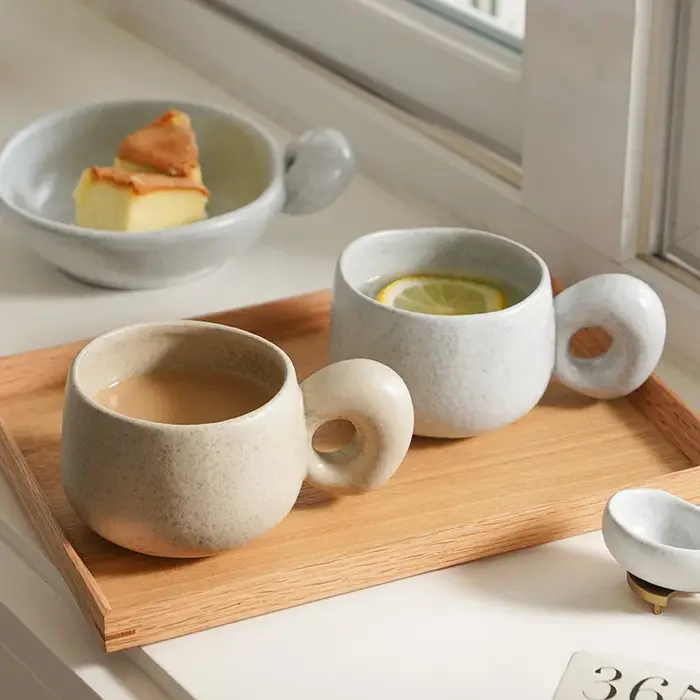 Tasse à café rétro en grès japonais