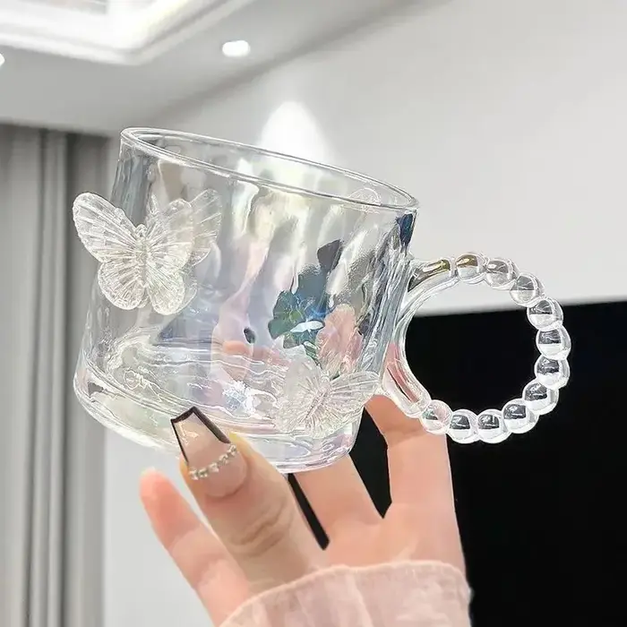 Verre torsadé Transparent papillon, tasse d'eau de haute beauté, verre de bière, jus domestique, ver