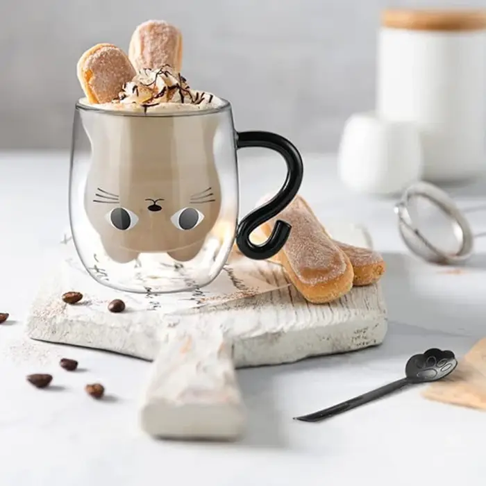 Tasse à café queue de chat