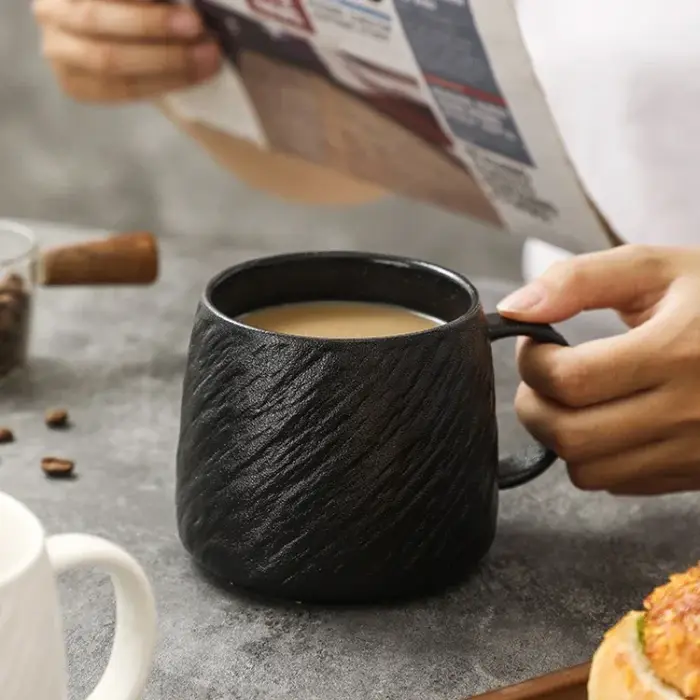 Mug à texture de pierre