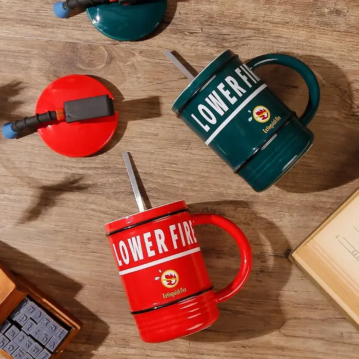 Mug à café créatif en céramique avec couvercle