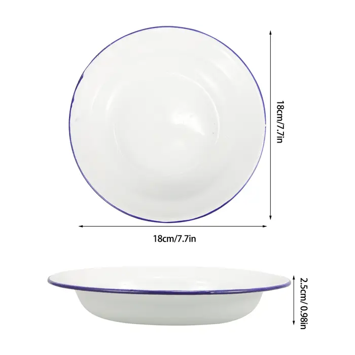 Assiettes en émail rétro