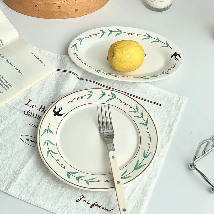Assiette en céramique rétro japonaise