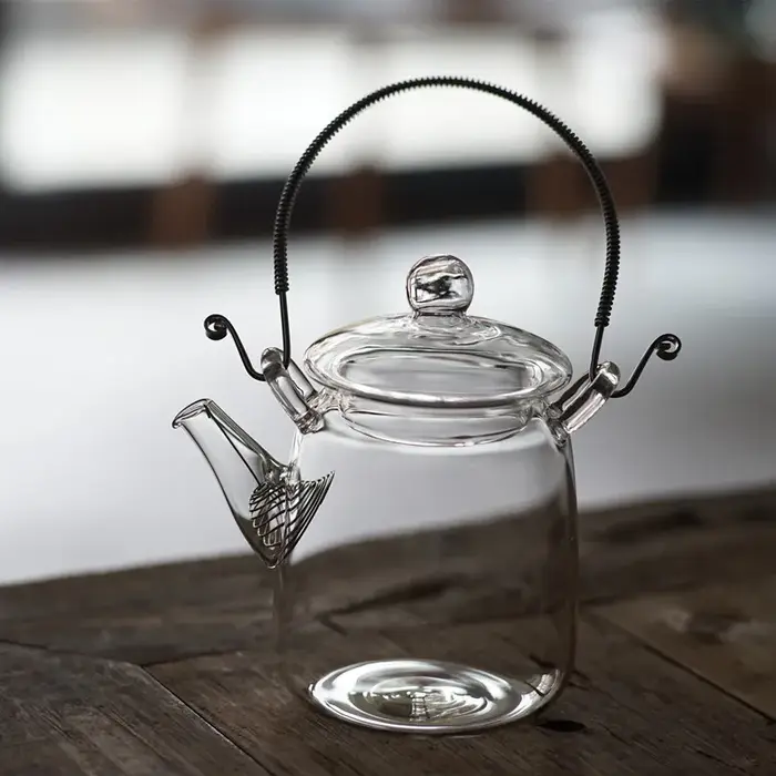 Théière japonaise en verre transparente faite à la main avec filtre