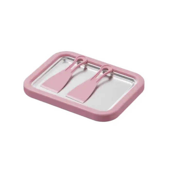 Plaque de yaourt à la crème glacée faite maison, plateau de crème glacée domestique réutilisable san
