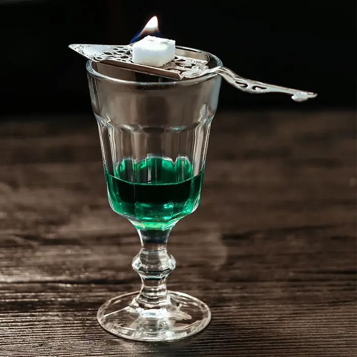 Verre à Absinthe Décoratif à Tige de 250ml
